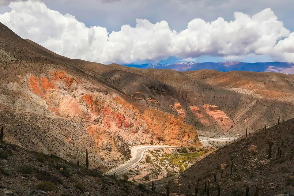 Guide to Cachi & Los Cardones National Park: Routes & Tours